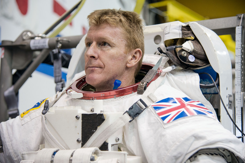 Astronaut-Tim-Peake-Dials-Wrong-Phone-Number-from-Space